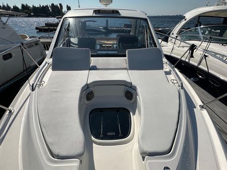 Sea Ray Sundancer 350 Coupe image