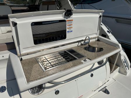 Sea Ray Sundancer 350 Coupe image