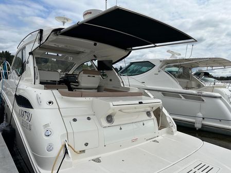 Sea Ray Sundancer 350 Coupe image