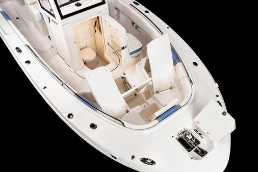 Robalo R270 image