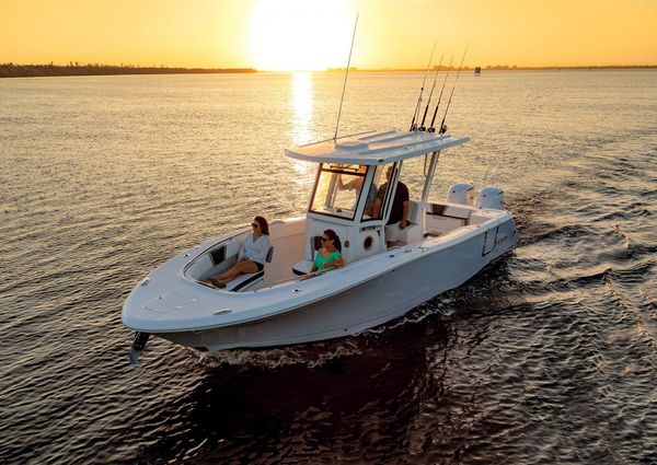 Robalo R270 image