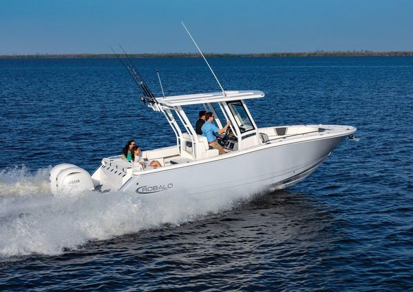 Robalo R270 image