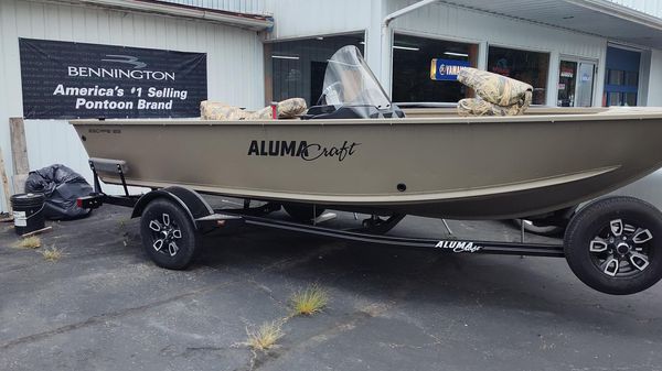 Alumacraft Escape 165 Tiller