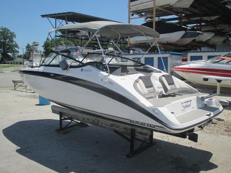 Yamaha Boats 210 SX image