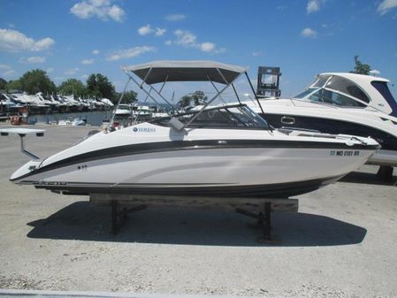 Yamaha Boats 210 SX image