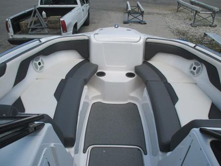 Yamaha Boats 210 SX image