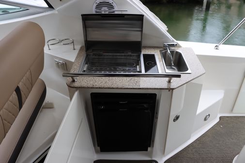 Sea Ray 310 Sundancer image