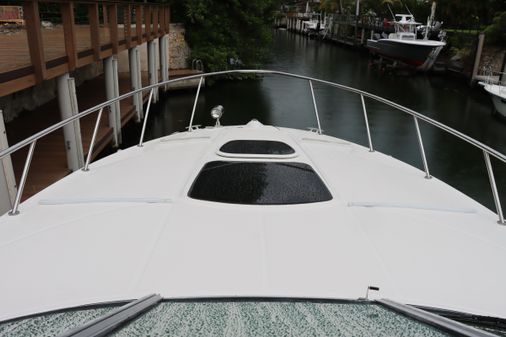 Sea Ray 310 Sundancer image