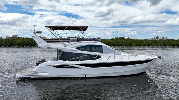 Galeon 420 Fly