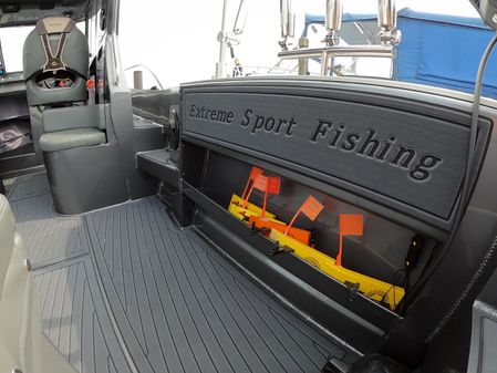 Extreme Boats 745 Walk Around image