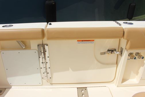 Scout 355 LXF image