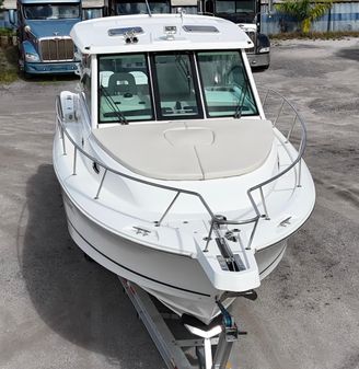 Boston Whaler 345 Conquest image