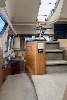 Carver 530 Voyager Pilothouse image