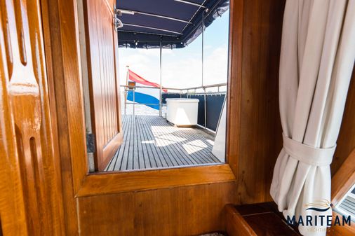 Grand Banks 49 Motoryacht image