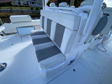 Invincible 46-CATAMARAN-PLUS-QUAD-AXLE-TRAILER image