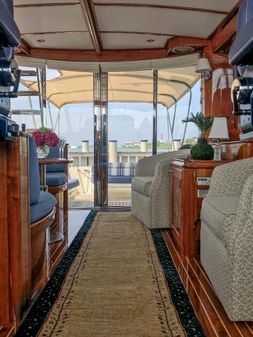 Hinckley Talaria 48 Flybridge image