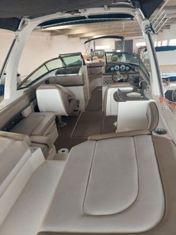 Sea Ray 250 SLX image