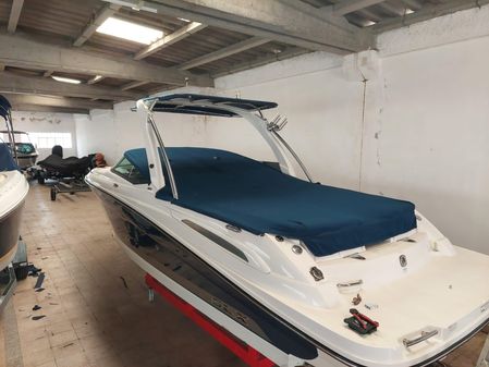 Sea Ray 250 SLX image