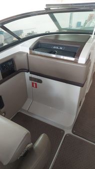 Sea Ray 250 SLX image