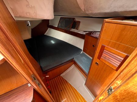 Beneteau FIRST-375 image