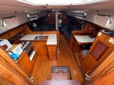 Beneteau FIRST-375 image