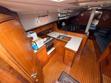 Beneteau FIRST-375 image