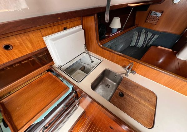 Beneteau FIRST-375 image