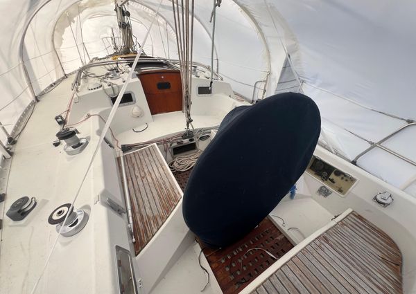 Beneteau FIRST-375 image