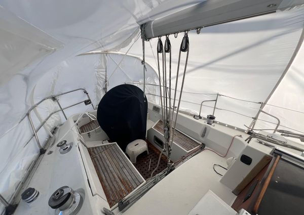 Beneteau FIRST-375 image