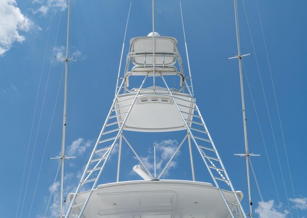 Hatteras 64 Convertible image