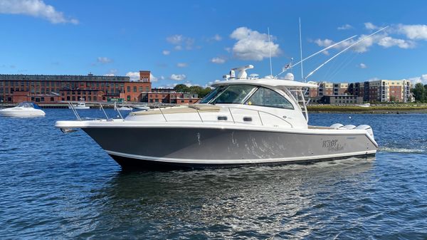 Pursuit OS 385 Offshore