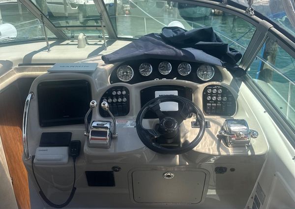 Sea Ray 340 Sundancer image