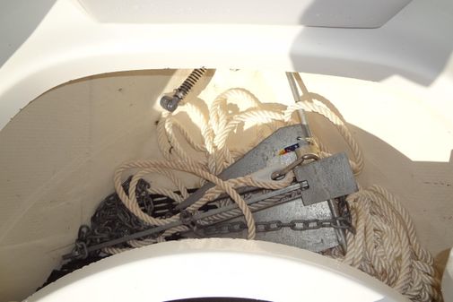 Formula 240 Bowrider image