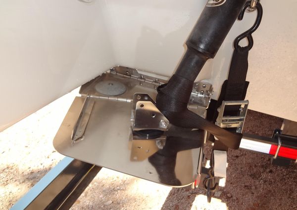 Formula 240 Bowrider image