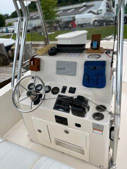 Cobia 274-CENTER-CONSOLE image