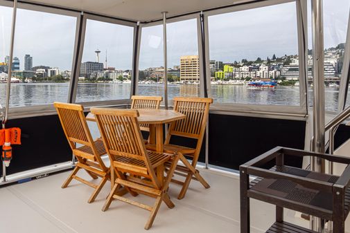 Ocean Alexander AFT Cabin image