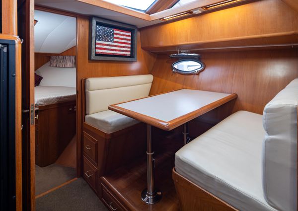 Ocean Alexander AFT Cabin image