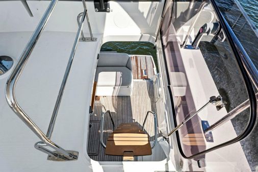 Prestige 460 Flybridge image