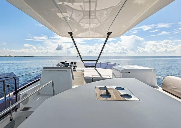 Prestige 460 Flybridge image