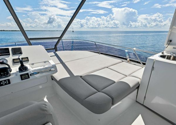 Prestige 460 Flybridge image