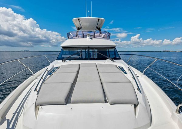 Prestige 460 Flybridge image