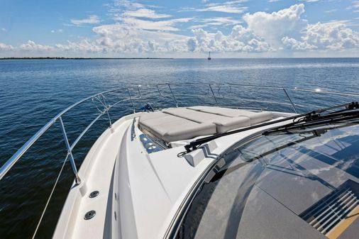 Prestige 460 Flybridge image