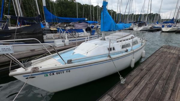 Catalina 25 