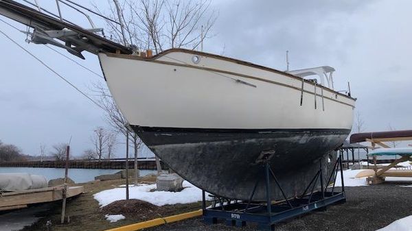 Westsail 32