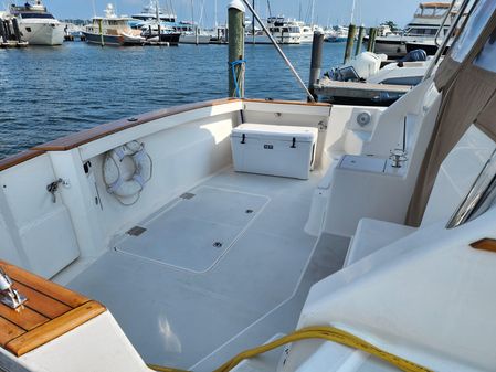 Sabre 38 Express Cruiser image