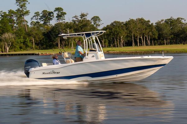 NauticStar 231 Hybrid - main image