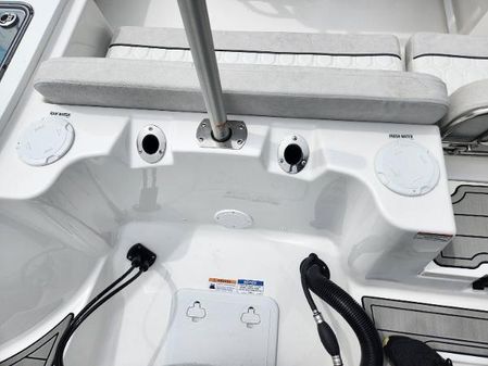 Sea-fox 248-COMMANDER image
