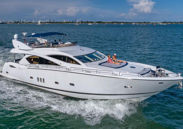 Sunseeker 82 Yacht image