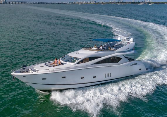 Sunseeker 82 Yacht - main image