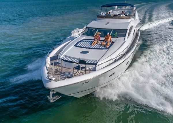 Sunseeker 82 Yacht image